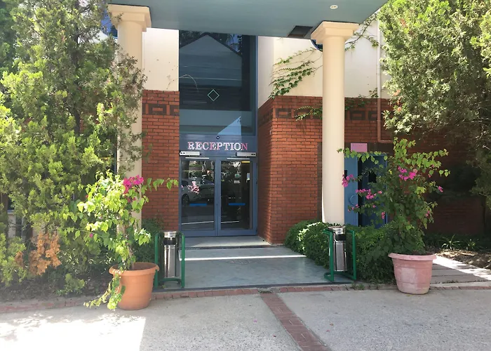 Complex The Grand Blue Sky International 4*