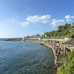 リゾート The Grand Blue Sky International 4*
