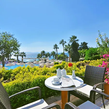 The Grand Blue Sky International Θέρετρο 4*