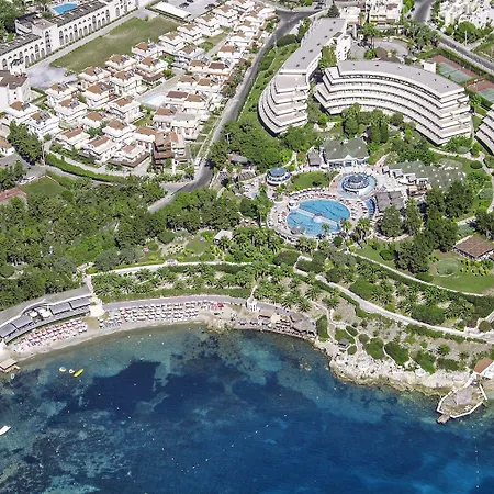 Resort The Grand Blue Sky International