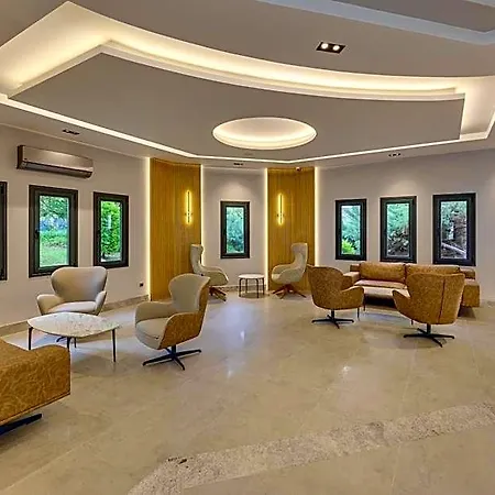 Resort The Grand Blue Sky International