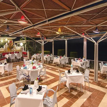 The Grand Blue Sky International 4* Kusadası
