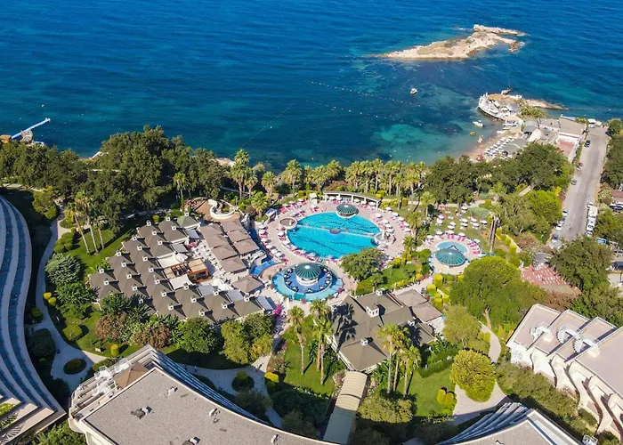 The Grand Blue Sky International 리조트 4*